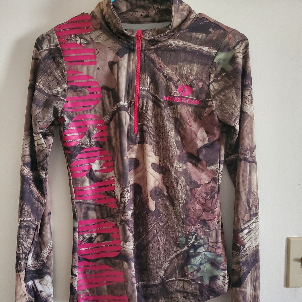 Womens camo quarter zip